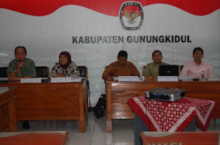 Kajian Hukum UU No.8 Tahun 2012 